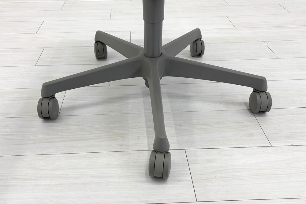 オカムラ スラートチェア 中古 sulato ハイバック 肘無チェア 中古オフィス家具 中古オフィスチェア ブルーグリーンの画像