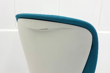 オカムラ スラートチェア 中古 sulato ハイバック 肘無チェア 中古オフィス家具 中古オフィスチェア ブルーグリーンの画像