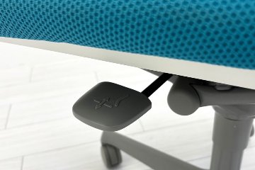 オカムラ スラートチェア 中古 sulato ハイバック 肘無チェア 中古オフィス家具 中古オフィスチェア ブルーグリーンの画像