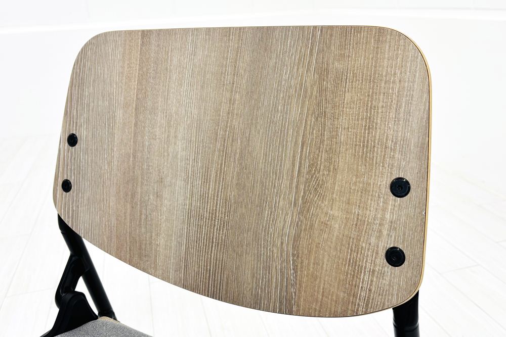 オカムラ ライブス ネスティングチェア 中古 【4脚セット】 Lives Nesting Chair ミーティングチェア 会議椅子 中古オフィス家具の画像