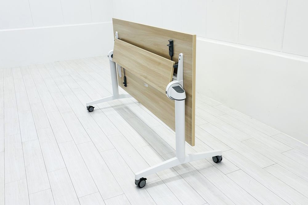 Steelcase FlipTop Twin 中古 ミーティングテーブル フリップトップ・ツイン スチールケース 中古オフィス家具 1800/800/740の画像