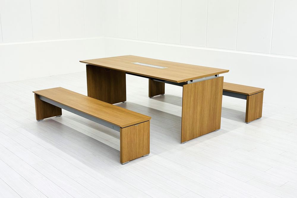 オカムラ プロセルバ ミーティングテーブル ベンチ 【3点セット】 中古 Proselva 中古オフィス家具 幅1800の画像