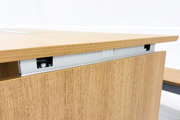 オカムラ プロセルバ ミーティングテーブル ベンチ 【3点セット】 中古 Proselva 中古オフィス家具 幅1800の画像