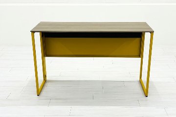 オカムラ ソリスト SOLISTE 平机 中古 中古オフィス家具 事務机 1200/450/720 プライズウッドミディアム/イエローの画像