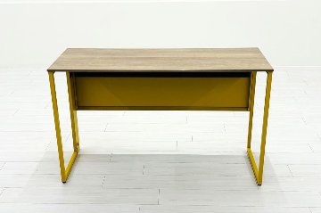 オカムラ ソリスト SOLISTE 平机 中古 中古オフィス家具 事務机 1200/450/720 チョークドエルム/イエローの画像