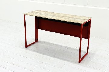 オカムラ ソリスト SOLISTE 平机 中古 中古オフィス家具 事務机 1200/450/720 プライズウッドライト/オレンジレッドの画像
