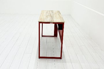 オカムラ ソリスト SOLISTE 平机 中古 中古オフィス家具 事務机 1200/450/720 プライズウッドライト/オレンジレッドの画像