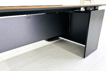 【ポリッシュ脚ピカピカ磨き有！】 SAIBI コクヨ サイビ L型デスク 中古 エグゼクティブデスク マネージメントデスク 中古オフィス家具 1900/1800/720の画像