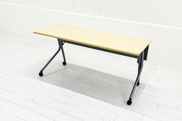 オカムラ ネスティア 中古 フォールディングテーブル ミーティングテーブル 折りたたみテーブル 中古オフィス家具 1500/600/700の画像