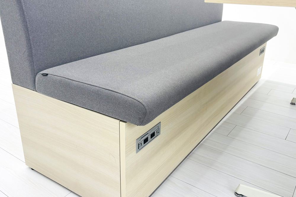 【3点セット】 対面ブース ファミレスソファ オカムラ ブレスタ 中古 ミーティングブース 中古オフィス家具の画像