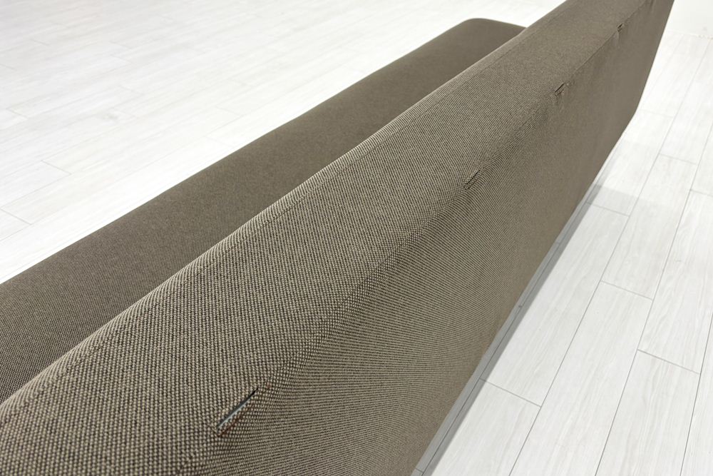 コクヨ ロビーソファー 中古 3人用ソファ 中古オフィス家具 2100/670/750 ブラウン系色の画像
