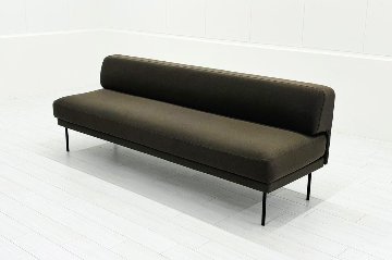 コクヨ ロビーソファー 中古 3人用ソファ 中古オフィス家具 2100/670/750 ブラウン系色の画像