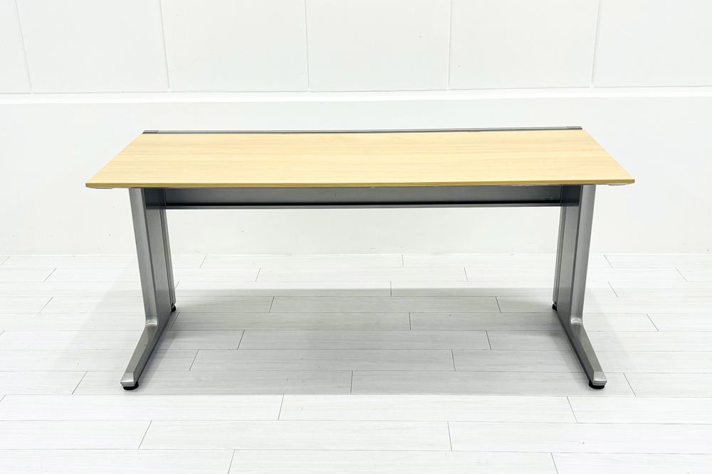 インクルード 平机 幅1600 中古 平デスク イトーキ 中古机 平デスク 事務机 中古オフィス家具 1600/660/720の画像