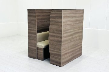 Bresta 個室ブース オカムラ ブレスタ 中古 集中ブース 中古オフィス家具 ソファブース 1200/1200/1460 左ソファの画像