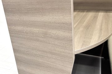 Bresta 個室ブース オカムラ ブレスタ 中古 集中ブース 中古オフィス家具 ソファブース 1200/1200/1460 右ソファの画像
