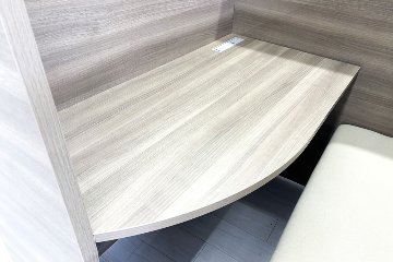 Bresta 個室ブース オカムラ ブレスタ 中古 集中ブース 中古オフィス家具 ソファブース 1200/1200/1460 右ソファの画像