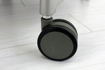 オカムラ 8346Mシリーズ ミーティングチェア 【4脚セット】 多目的チェア 中古オフィス家具 応接椅子 上下昇降タイプ ブラックの画像