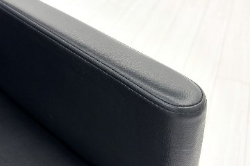 オカムラ 8346Mシリーズ ミーティングチェア 【4脚セット】 多目的チェア 中古オフィス家具 応接椅子 上下昇降タイプ ブラックの画像