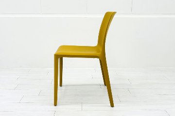 【4脚セット】 イトーキ ACTIU FTチェアシリーズ 中古 ミーティングチェア 多目的チェア スタッキングチェア 中古オフィス家具 マスタードの画像