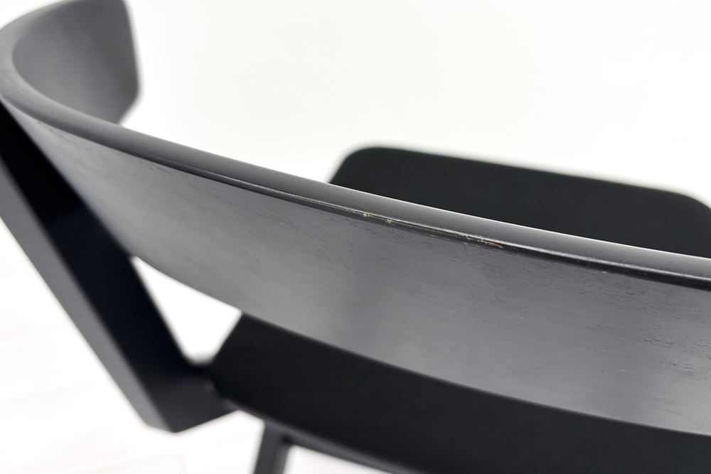 【4脚セット】 コクヨ デイズオフィス ウッドサイド 中古 ミーティングチェア DAYS OFFICE wood side 中古オフィス家具 ブラックの画像