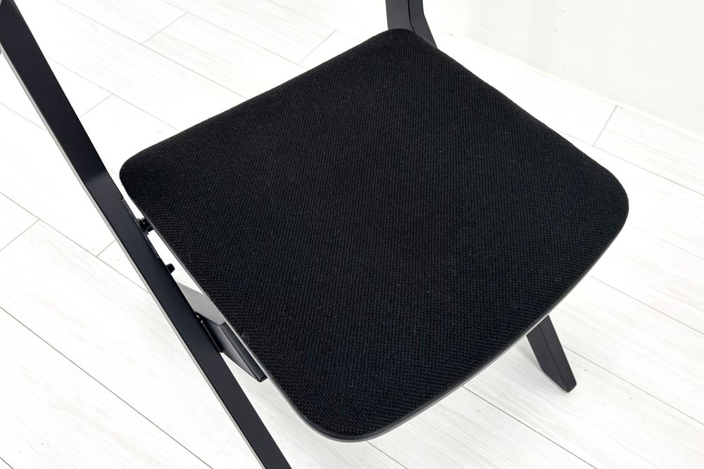 【4脚セット】 コクヨ デイズオフィス ウッドサイド 中古 ミーティングチェア DAYS OFFICE wood side 中古オフィス家具 ブラックの画像