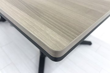 オカムラ ラティオ２ 中古 小型会議テーブル 幅1800 ミーティングテーブル 会議机 中古オフィス家具 1800/900/720の画像