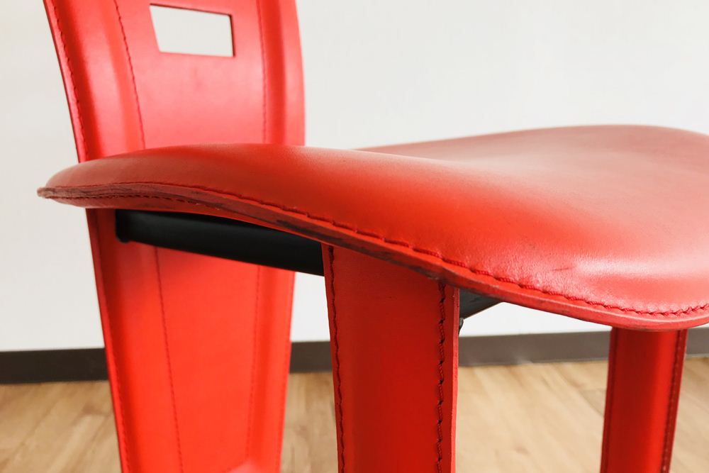 【5脚セット】ダイニングチェア 中古 中古オフィス家具 合皮 ミーティングチェア レッド 椅子 チェア画像