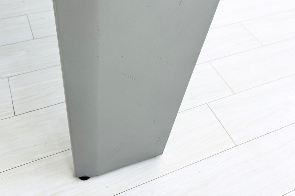 オカムラ L型デスク L字デスク 中古 Ｌ字机 中古デスク 中古オフィス家具 オフィスデスク 事務机 1530/1130/720の画像
