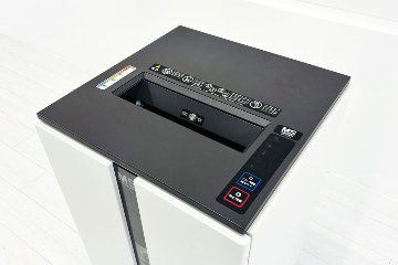 UD-F55S-L シュレッダー 中古 業務用シュレッダー 明光商会 中古オフィス家具 MSシュレッダー 500/500/850 スパイラルカットモデルの画像