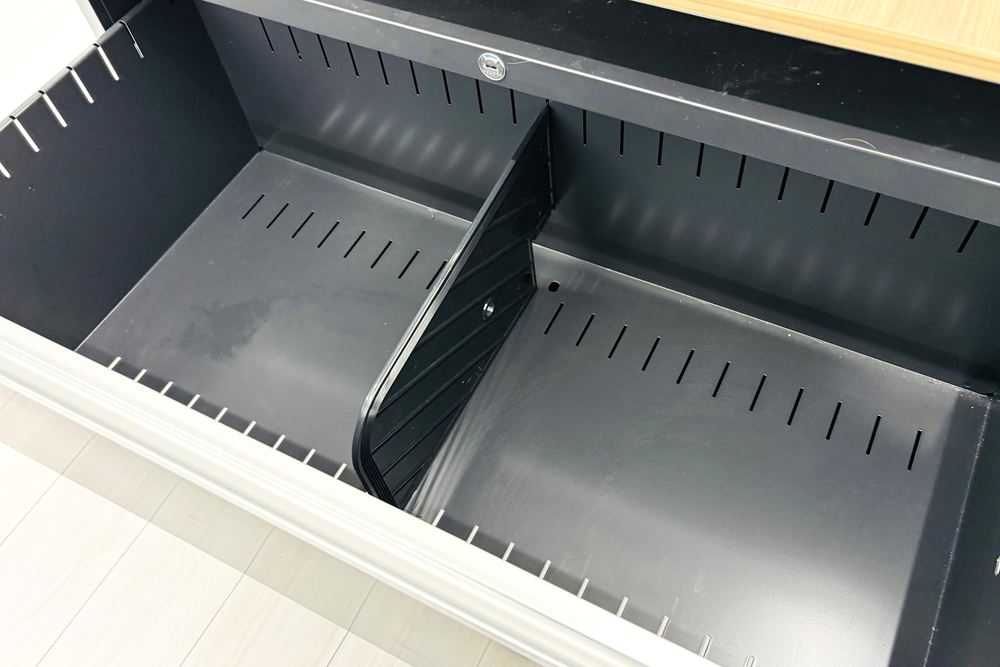 コクヨ サイビ L型デスク 中古 幅1600 エグゼクティブデスク マネージメントデスク 中古オフィス家具 1600/1600/720 左キャビの画像