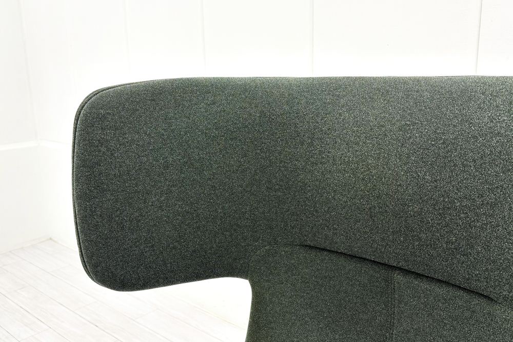オカムラ ライブス ミーティングチェア 中古 多目的チェア パーソナルチェア Lives Personal Chair 中古オフィス家具 ダークグリーンの画像