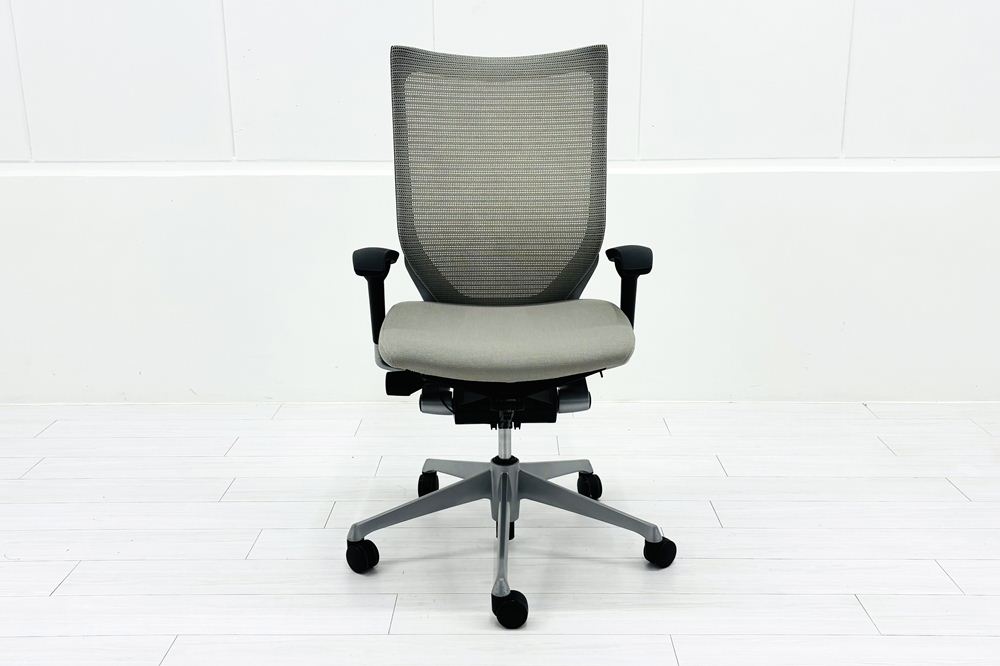 中古 バロンチェア オカムラ OKAMURA Baron 中古オフィス家具 ハイバック 可動肘 ライトグレーの画像