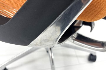 オカムラ 中古 チェア バロンチェア OKAMURA Baron 中古オフィス家具 ハイバック 可動肘 オレンジの画像