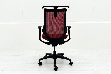 イトーキ エフチェア 中古 2017年製 クッション 固定肘 事務椅子 ITOKI 中古オフィス家具 KF-375JBH-T1M4 レッドの画像