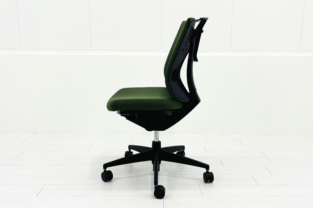 コクヨ ウィザードチェア 肘無 中古 2020年製 ウィザード3 ローバック 中古オフィス家具 KOKUYO Wizard3 グリーンの画像