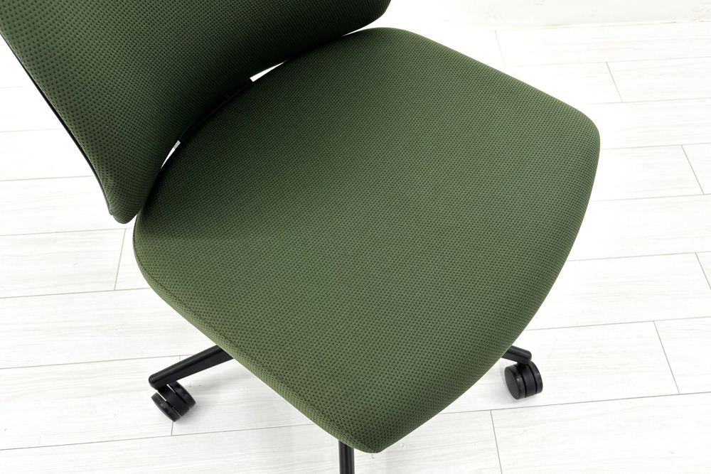 コクヨ ウィザードチェア 肘無 中古 2020年製 ウィザード3 ローバック 中古オフィス家具 KOKUYO Wizard3 グリーンの画像