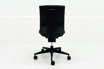 コクヨ ウィザードチェア 肘無 中古 2020年製 ウィザード3 ローバック 中古オフィス家具 KOKUYO Wizard3 グリーンの画像