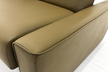 オカムラ ソファーベッド 中古 2019年製 応接ソファ 中古オフィス家具 2040/860/660の画像