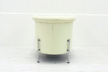 ラウンジチェア シングルソファ 1人用ソファ 中古 多目的チェア 中古オフィス家具 レザー ベージュ系色の画像