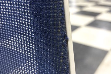 イトーキ ノナチェア 2018年製 中古 ポリッシュ脚 ITOKI nona 肘無 事務椅子中古オフィス家具 ブルーの画像