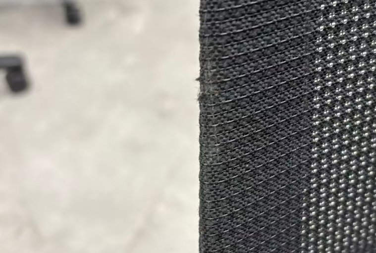 イトーキ ノートチェア 2021年製 中古 ハイバック ブラック 可動肘 アジャスタブル肘 ITOKI nort 中古オフィス家具の画像