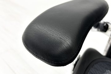 【シリンダー交換済】アーロンチェア 中古 Bサイズ フル装備 タキシードメッシュ ハーマンミラー アルミ脚 レザーアーム Herman Miller Aeron Chair 肘ダイヤルの画像