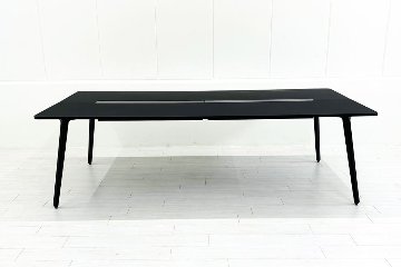 内田洋行 レムナ LEMNA 小型会議テーブル 中古 ブラック ミーティングテーブル 中古 幅2400 中古オフィス家具 2400/1200/720の画像