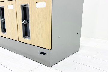 シューズロッカー シューズボックス オカムラ ZAPATO(ザパート)シリーズ  中古 9人用ロッカー 収納家具 中古オフィス家具900/400/985の画像