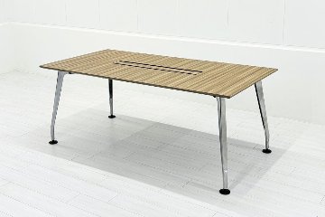 【ポリッシュ脚ピカピカ磨き有！】 コクヨ サイビ 中古 KOKUYO saibi 会議机 ミーティングテーブル 中古オフィス家具 1800/900/720の画像