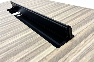 【ポリッシュ脚ピカピカ磨き有！】 コクヨ サイビ 中古 KOKUYO saibi 会議机 ミーティングテーブル 中古オフィス家具 1800/900/720の画像