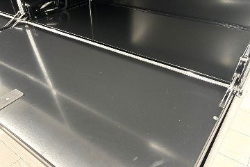 USMハラー 中古 サイドボード ハラーシステム USM Haller キャビネット 3連3段 中古オフィス家具 ブラック 2270/375/1100の画像
