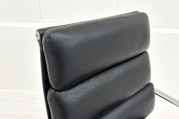 Herman Miller Eames イームズソフトパッドマネジメントチェア 中古 チャールズ&レイ・イームズ ハーマンミラー 皮革 正規品の画像