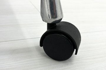 Herman Miller Eames イームズソフトパッドマネジメントチェア 中古 チャールズ&レイ・イームズ ハーマンミラー 皮革 正規品の画像