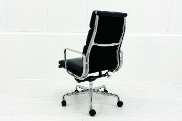 Herman Miller Eames イームズソフトパッドマネジメントチェア 中古 チャールズ&レイ・イームズ ハーマンミラー 皮革 正規品の画像